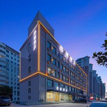 格丽酒店(临沂平邑银花路店)