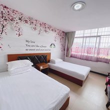 华华超市宾馆(常德职业技术学院店)