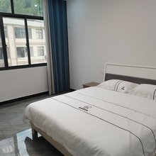 巴东喜尚喜民宿