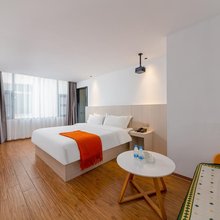 源悦私影主题客栈(五源河体育馆店)