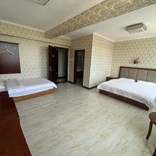 丰宁福山宾馆(县医院丰宁一中店)
