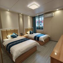 雅江香瓦拉仲宾馆