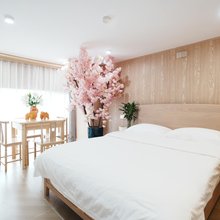西月民宿(长沙步步高梅溪新天地店)