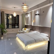 星玥民宿(南风广场金磊凤凰店)