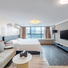 铂悦国际公寓(黄埔佳纷天地店)