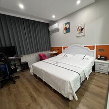 孝感米朵轻奢主题民宿(湖北工程学院店)