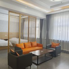 银川世源瑞和酒店(天鹅湖小镇店)