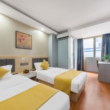 哈啰轻酒店(重庆西南政法大学店)