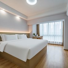 优美微斯曼公寓(浙江传媒学院下沙校区店)