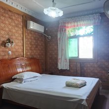 金桥旅馆(南阳人民公园中心医院店)