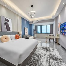 铂斯登行政公寓(广州白云国际机场清㘵地铁站店)
