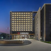雅瑟国际酒店(省科技馆象湖店)