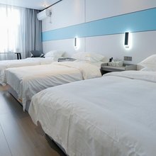 长治六和酒店二部(屯留一中店)