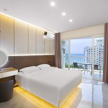 三亚月汐海景度假公寓(三亚湾椰梦长廊店)
