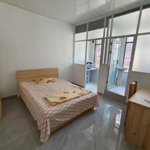 拾光民宿(武汉藏龙岛湖北美术学院店)