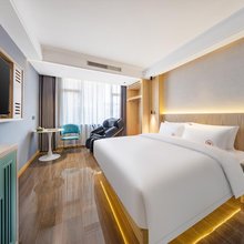 万悦国际智选酒店(义乌城西物流园区全球国际陆港电商城店)