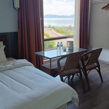 抚仙湖知月客栈