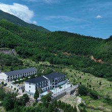 平江福寿山白云山庄