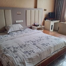 金平鑫怡网络休闲酒店