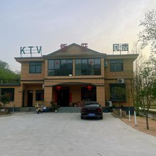 李老七饭庄(信阳桃花寨风景区店)