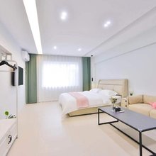 城市之心明珠轻奢民宿(延吉延边大学百货大楼店)