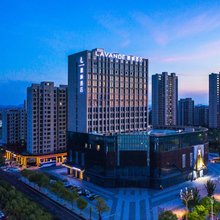 麗枫酒店(鹰潭高新天洁西路店)