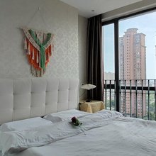 嘉善旅居拾光公寓(银泰店)