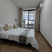 yslily公寓(宝泉路分店)