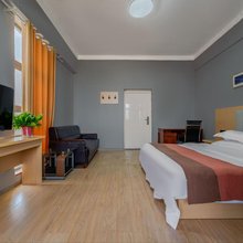 喜兴宾馆(经北二路地铁站店)