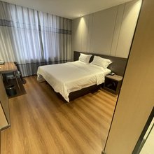 乐佳商旅酒店(沧州渤海新区黄骅港店)