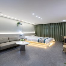 觅居酒店(长江大学荆州职业技术学院店)