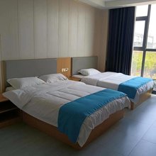 南充园鸿商务酒店