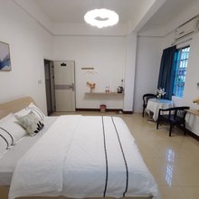 晶晶优品民宿(育才二巷分店)