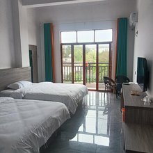 东兴静源客栈(万尾金滩店)