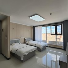 正镶白旗乐居宾馆