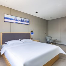星辉酒店式公寓(柏庄天茂广场店)