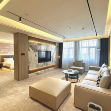 海伦悦柏酒店