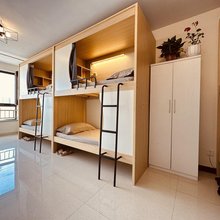 乐意太空舱青年旅社(海亮广场店)