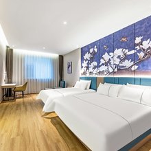 白玉兰酒店(迁安燕山中路店)