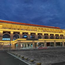 龙海逸佳公寓