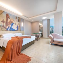 溆浦加洲红大酒店
