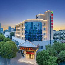 维也纳酒店(无锡长江北路旺庄路地铁站店)