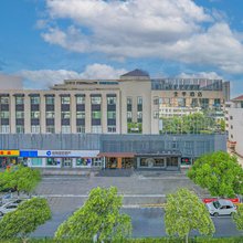 全季酒店(盐城建军中路北金鹰店)