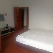 成都鑫洪宾馆