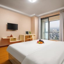 灏天来连锁酒店(武汉体育中心东风公司地铁站店)