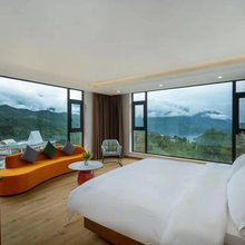 达瓦更扎初见山舍酒店
