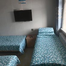 多篮旅店