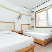 光明宾馆(衡水火车站店)
