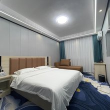 悦榕酒店(郑州马寨科技学院店)