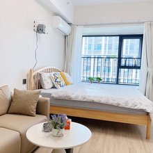 南京寓见你民宿(金马路地铁站店)